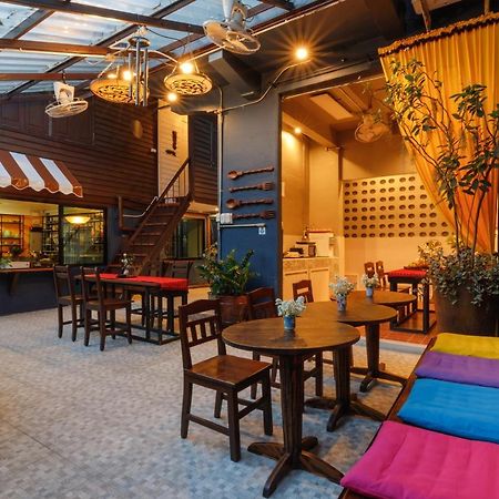 Ilili House Hostel Chiang Mai Ngoại thất bức ảnh