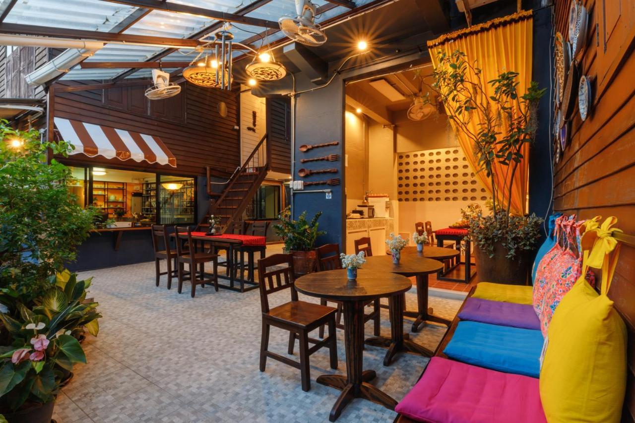 Ilili House Hostel Chiang Mai Ngoại thất bức ảnh