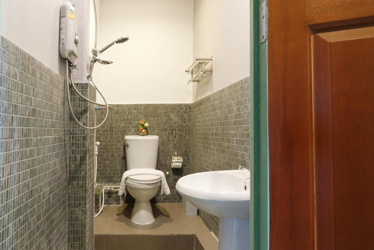 Ilili House Hostel Chiang Mai Ngoại thất bức ảnh