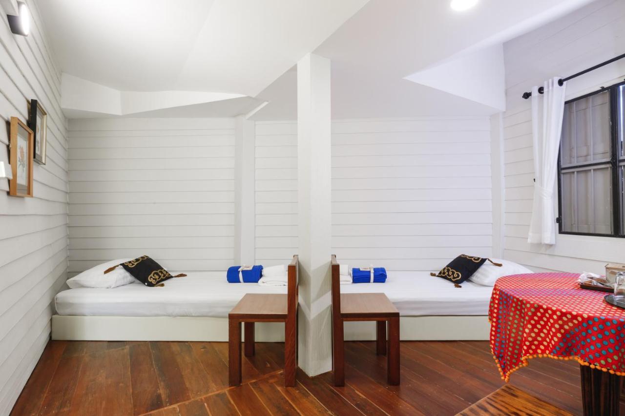 Ilili House Hostel Chiang Mai Ngoại thất bức ảnh