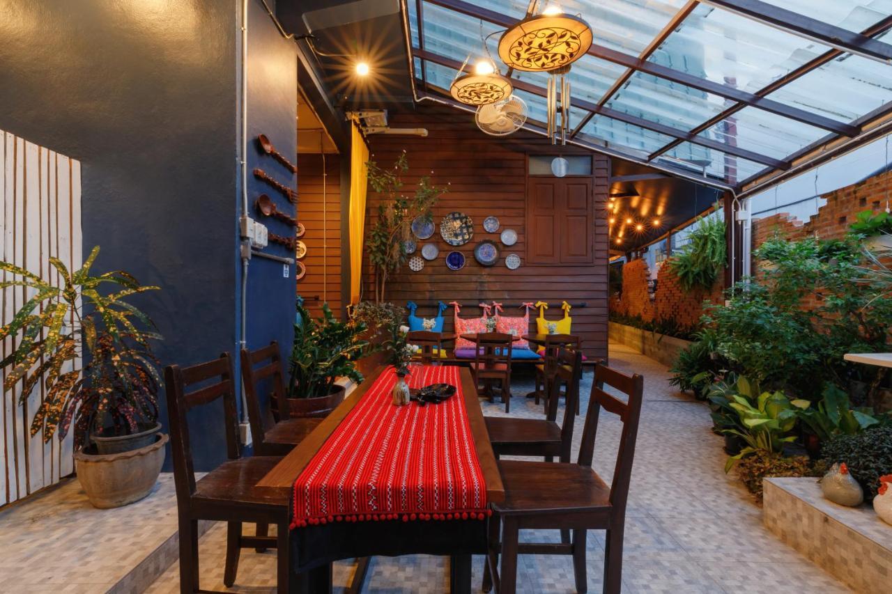 Ilili House Hostel Chiang Mai Ngoại thất bức ảnh