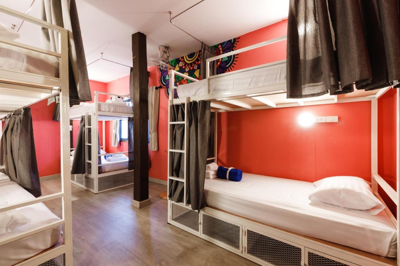Ilili House Hostel Chiang Mai Ngoại thất bức ảnh